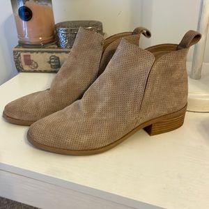 Dolce Vita Perforated Booties